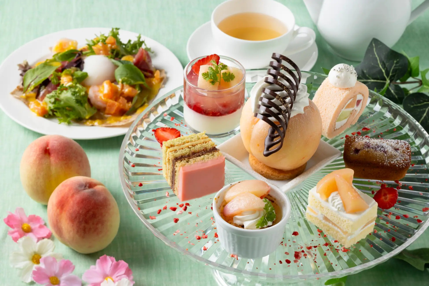 夏ネイルはトロピカルな縦グラデーションで♡ハンド&フット別に紹介!