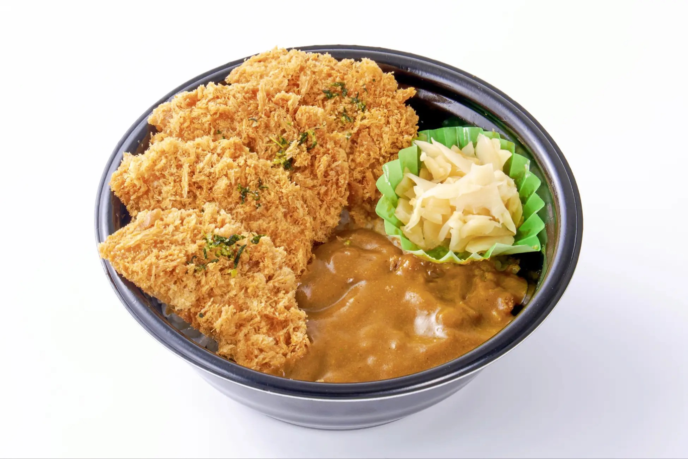 「日々のケアで変えられる！」オイリー肌の原因と対策とは？