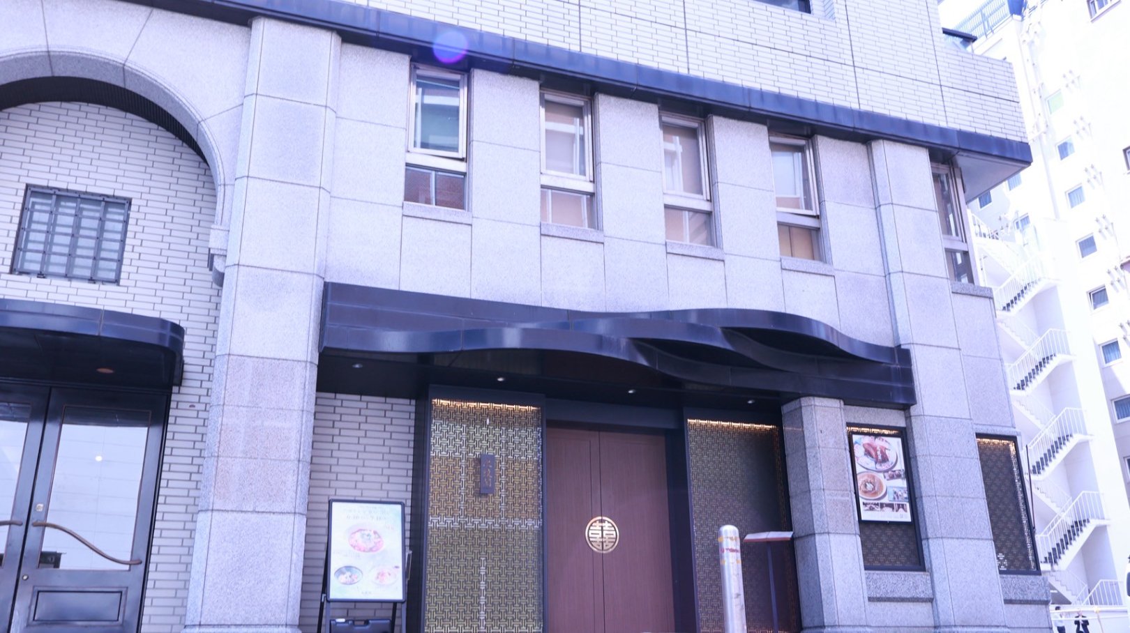 「日々のケアで変えられる！」オイリー肌の原因と対策とは？