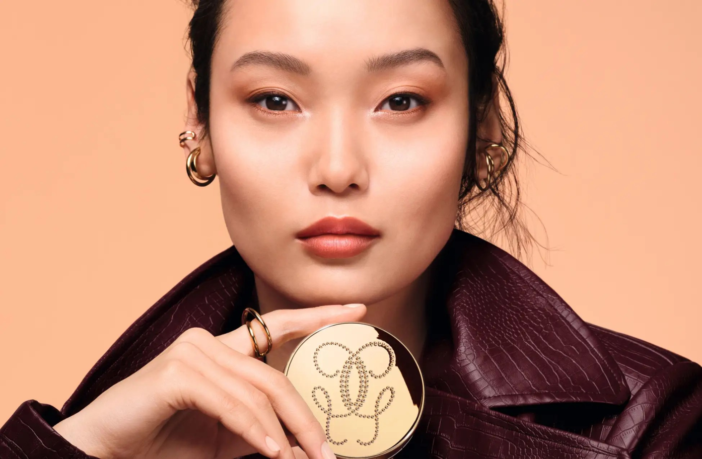 夏ネイルはトロピカルな縦グラデーションで♡ハンド＆フット別に紹介！