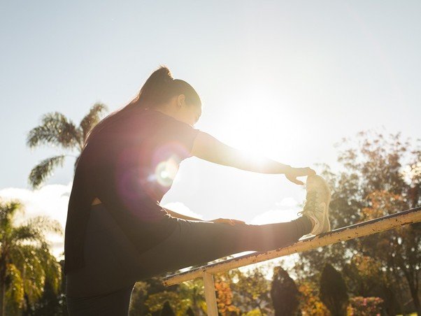 夏ネイルはトロピカルな縦グラデーションで♡ハンド＆フット別に紹介！