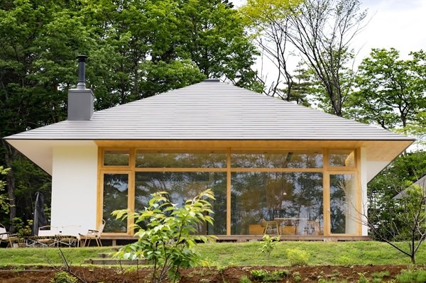 夏ネイルはトロピカルな縦グラデーションで♡ハンド＆フット別に紹介！