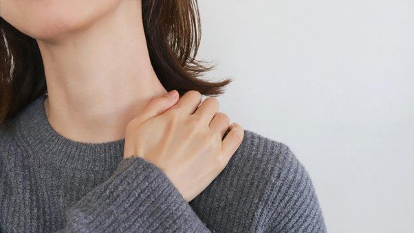 夏ネイルはトロピカルな縦グラデーションで♡ハンド＆フット別に紹介！